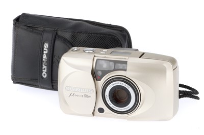 Lot 221 - An Olympus mju-II 170VF Compact Camera
