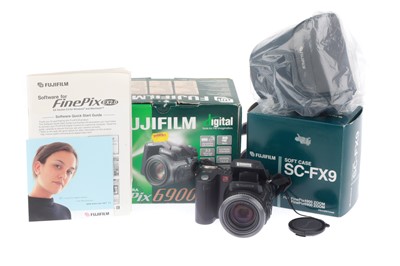 Lot 200 - A Fujifilm Finepix 6900 Zoom Digital Bridge Camera