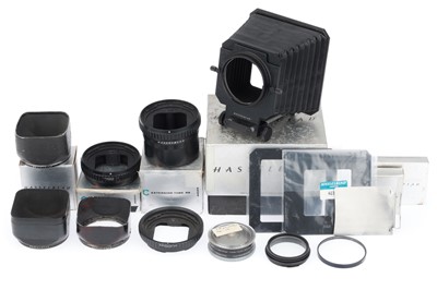 Lot 243 - A Selection of Hasselblad Accessories