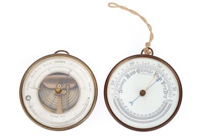 Lot 669 - 2 Desk Barometers