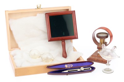 Lot 593 - Scientific Collectors Lot
