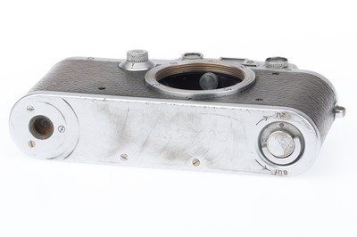 Lot 33 - A Leica III Rangefinder Camera Body