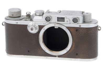 Lot 34 - A Leica IIIa Rangefinder Camera Body