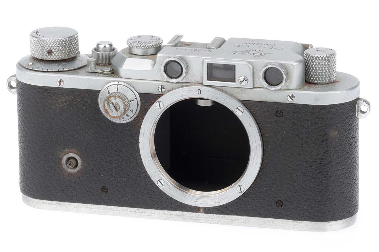Lot 35 - A Leica III Rangefinder Camera Body