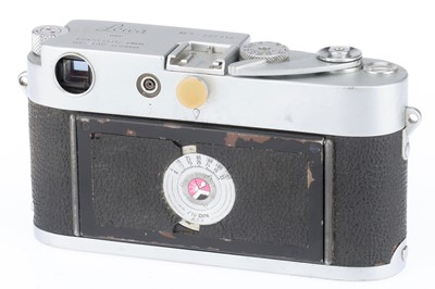 Lot 2 - A Leica M3 Rangefinder Camera Body