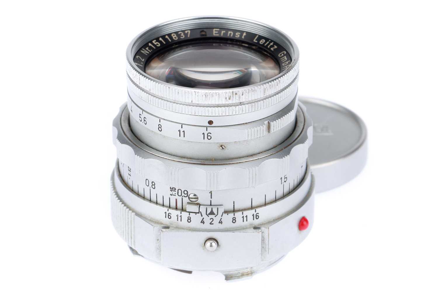 Lot 4 - A Leitz Wetzlar Summicron f/2 5cm Lens