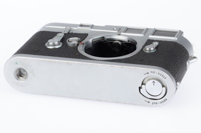 Lot 1 - A Leica M3 Rangefinder Double Stroke Camera Body