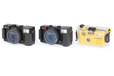 Lot 162 - A Pair of Fujica HD-M Water Resistant Compact Cameras
