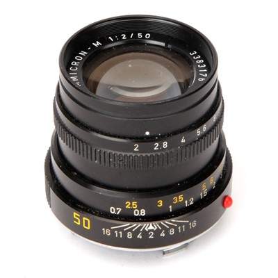 Lot 25 - A Leitz Summicron-M f/2 50mm Lens