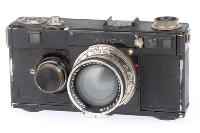 Lot 150 - A Zeiss Ikon Contax 1d Rangefinder Camera