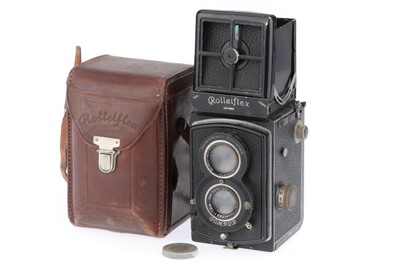 Lot 272 - A Rolleiflex Old Standard TLR Camera