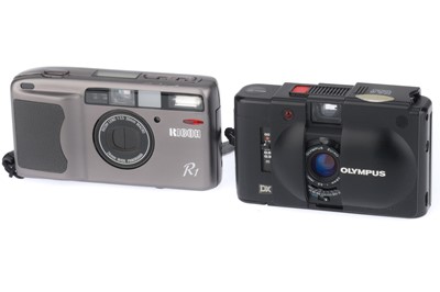 Lot 308 - A Pair of Compact Cameras
