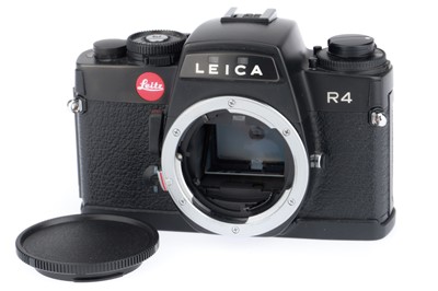 Lot 66 - A Leica R4 SLR Camera Body