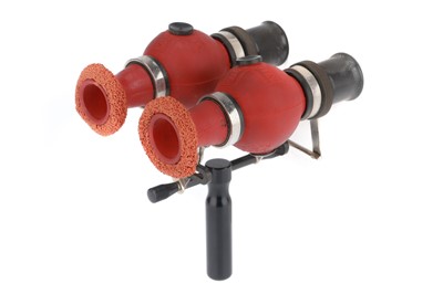 Lot 581 - A Set of Oculizers