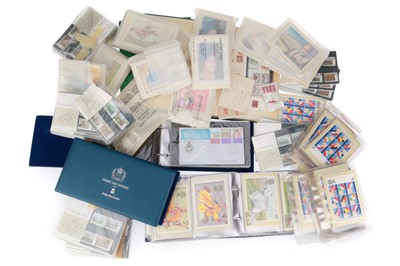 Lot 532 - Large Collection of Stamps