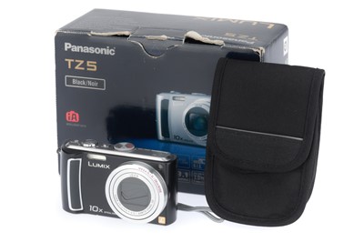 Lot 203 - A Panasonic Lumix TZ5 Digital Compact Camera