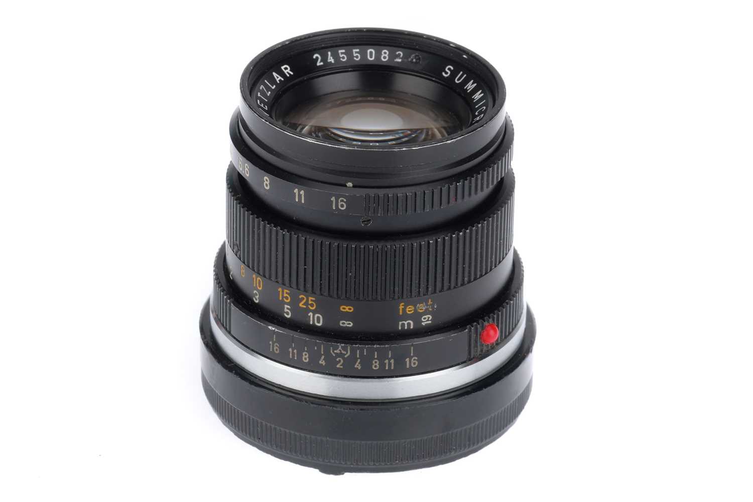 Lot 25 - A Leitz Wetzlar Summicron f/2 50mm Lens