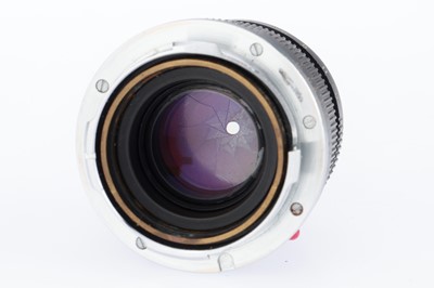 Lot 25 - A Leitz Wetzlar Summicron f/2 50mm Lens