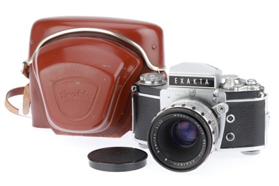 Lot 37 - A Ihagee Exakta Varex IIa SLR Camera