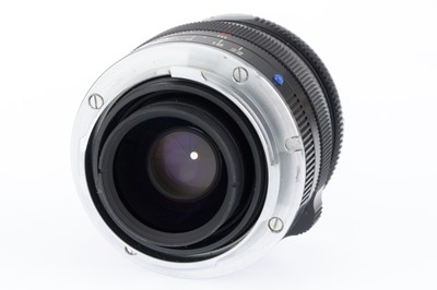 Lot 26 - A Zeiss Biogon 35mm f/2 ZM Lens