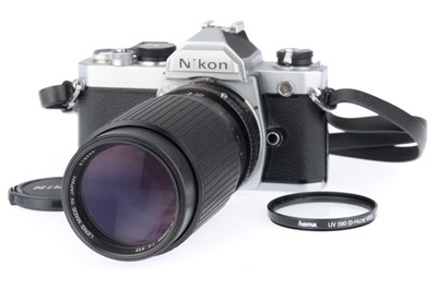 Lot 18 - A Nikon FM 35mm SLR Camera