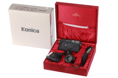 Lot 3 - A Konica Hexar RF 35mm Rangefinder Camera