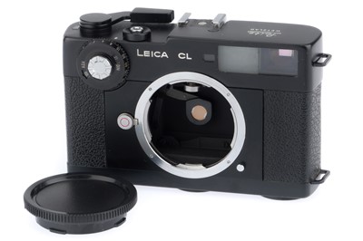 Lot 9 - A Leica CL Compact Camera Body