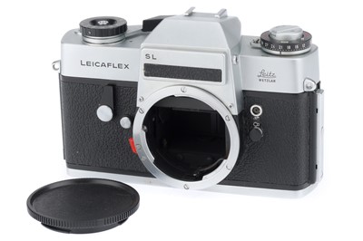 Lot 18 - A Leica Leicaflex SL SLR Camera Body