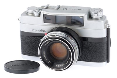 Lot 39 - A Minolta V2 35mm Rangefinder Camera