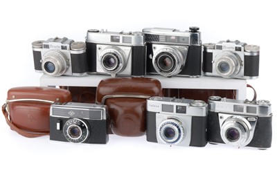 Lot 199 - A Selection of 35mm Cameras