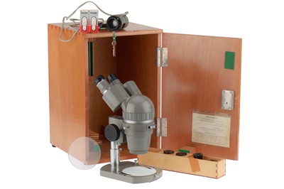 Lot 753 - An Olympus SZ Stereo Microscope