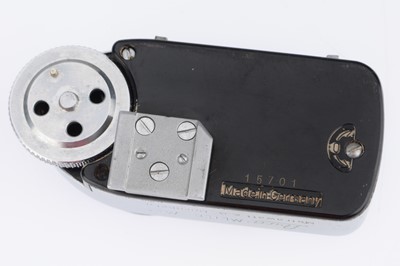 Lot 22 - A Leica Summicron Dual Range f/2 5cm Lens