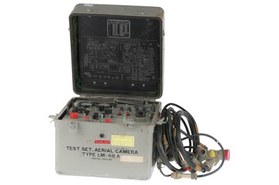 Lot 426 - A Test Set Aerial Camera Type LM-68 A