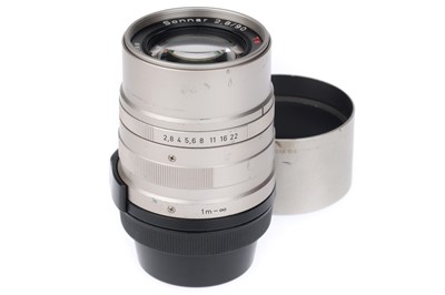 Lot 487 - A Carl Zeiss Sonnar f/2.8 90mm Lens