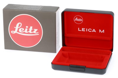 Lot 67 - A Box and Case for a Leica M Camera