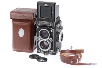 Lot 321 - A Rolleiflex 3.5E Medium format TLR Camera