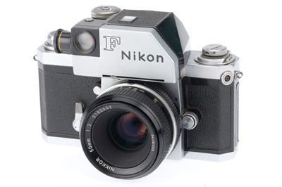 Lot 76 - A Nikon F Photomic 35mm SLR Camera