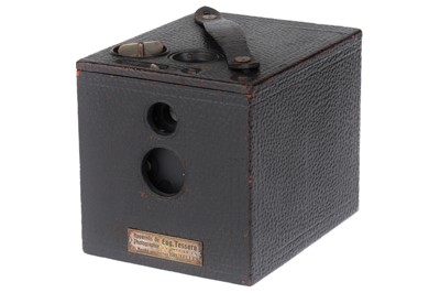 Lot 407 - A Kodak No.2 Bullseye Box Camera