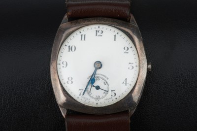 Lot 748 - An Unmarked Men's Wristwatch