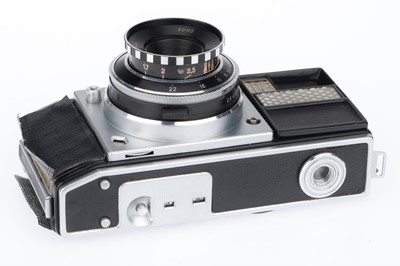 Lot 86 - A GOMZ Voskhod Camera