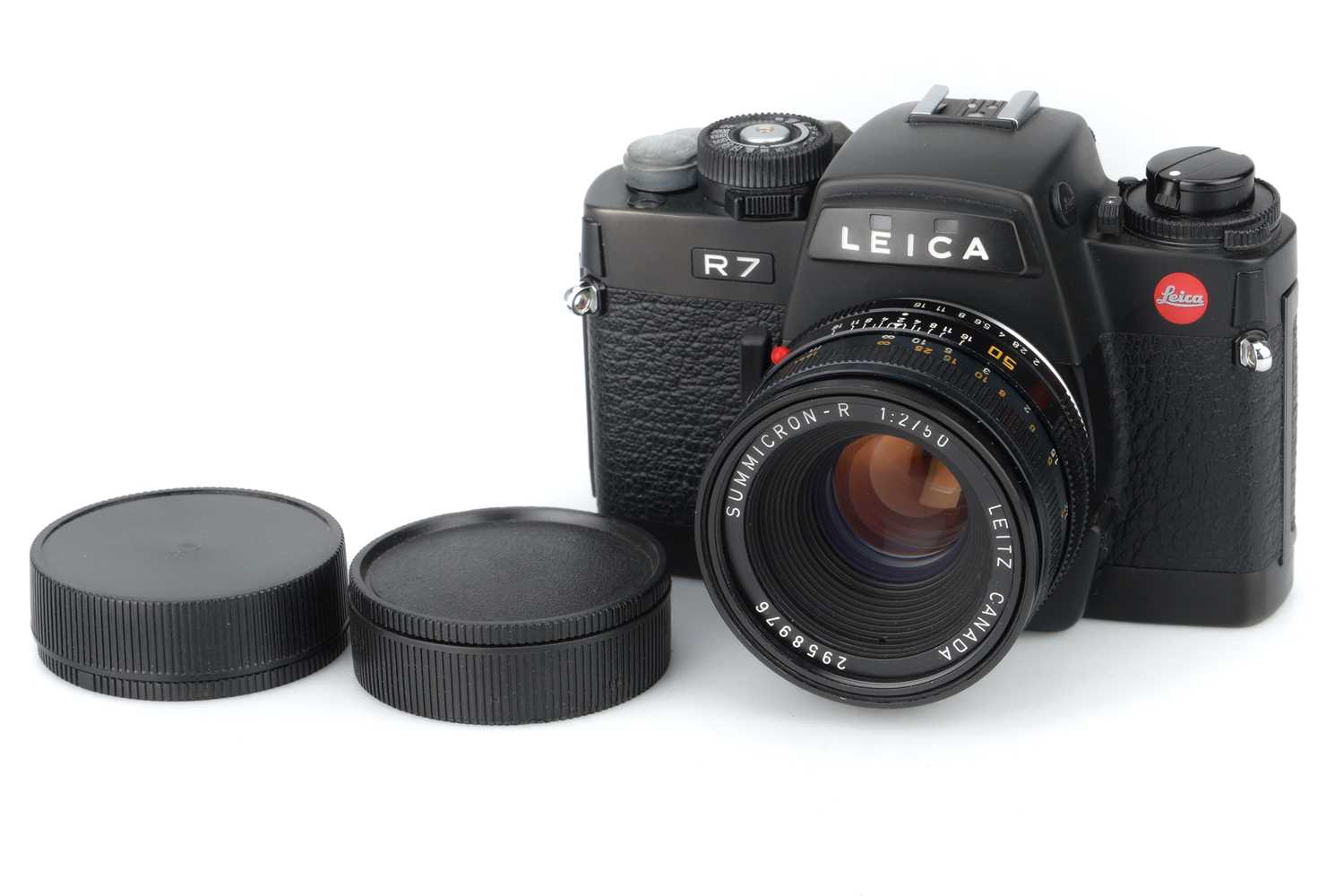 Lot 12 - A Leica R7 35mm SLR Camera