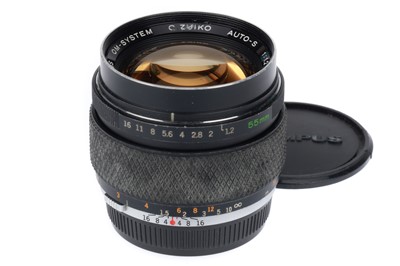 Lot 434 - An Olympus G-Zuiko f/1.2 55mm Lens