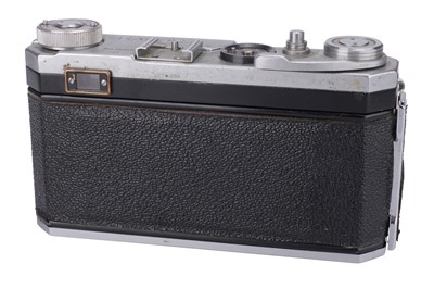 Lot 44 - A Condor Rafuray Viewfinder Camera