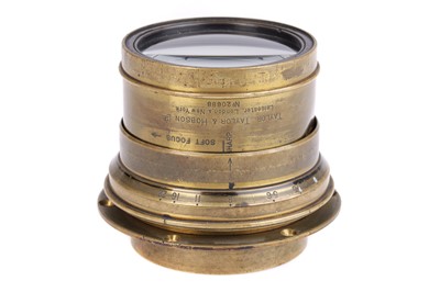 Lot 498 - A Taylor-Hobson Cooke Anastigmat Series II Soft Focus f/4.5 10.4" Lens