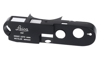 Lot 90 - A Leica M2 Black Paint Top Plate
