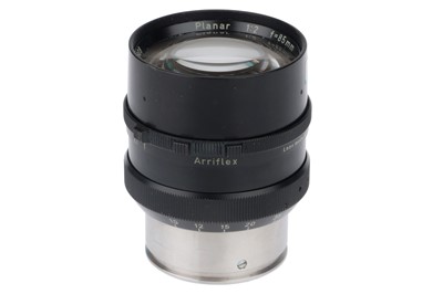 Lot 515 - A Carl Zeiss Planar 85mm f/2 Camera Lens