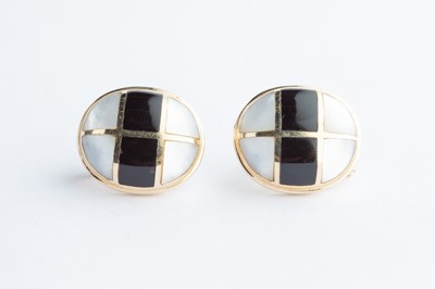 Lot 10 - A Pair of 14ct Yellow Gold Mother of Pearl & Black Onxy Earrings