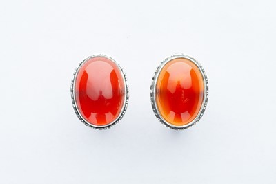 Lot 12 - A Pair of Silver Oval Carnelian Cufflinks