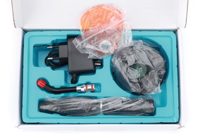 Lot 650 - An LED Rainbow Curing Light