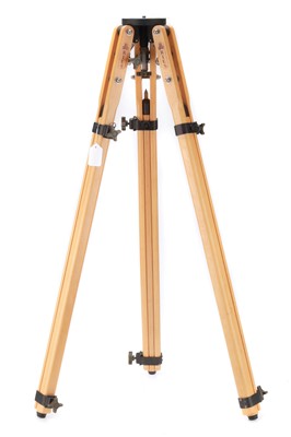 Lot 659 - A Ries Model Junior Tripod